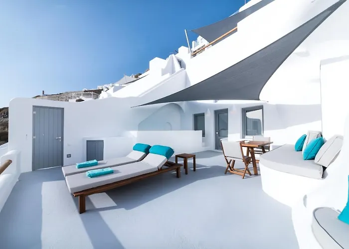 Maregio Suites (Adults Only)